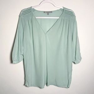 💫 3/$12 Daniel Rainn | Mint green boho blouse